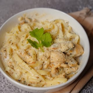 Alfredo Chicken Pasta