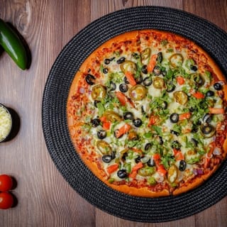 Spicy Indian Veggie Pizza